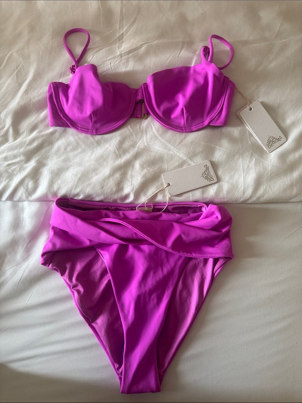 Agua Bendita Vibrant Fuchsia Underwire Bikini Set